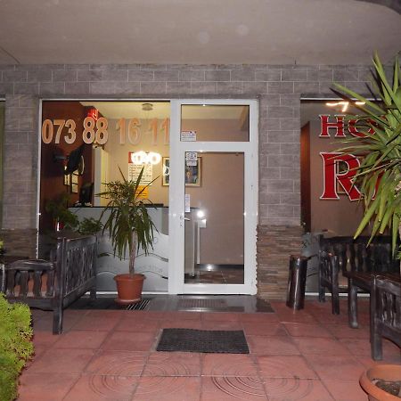 Rio Family Hotel Blagoevgrad Extérieur photo