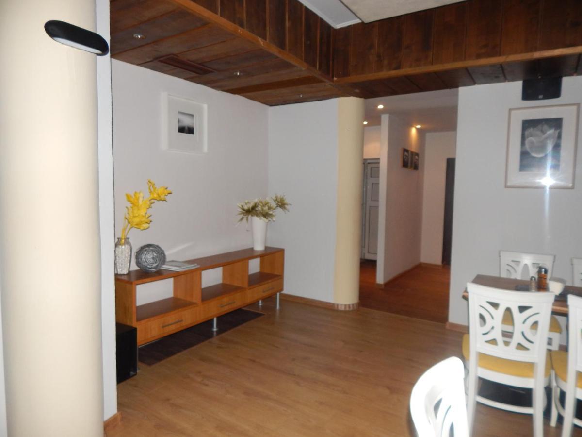 Rio Family Hotel Blagoevgrad Extérieur photo