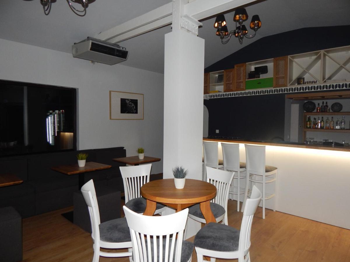 Rio Family Hotel Blagoevgrad Extérieur photo