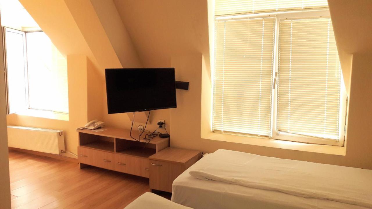 Rio Family Hotel Blagoevgrad Extérieur photo