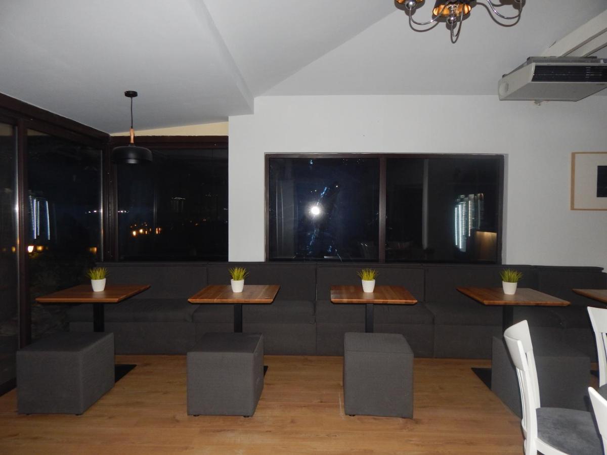 Rio Family Hotel Blagoevgrad Extérieur photo