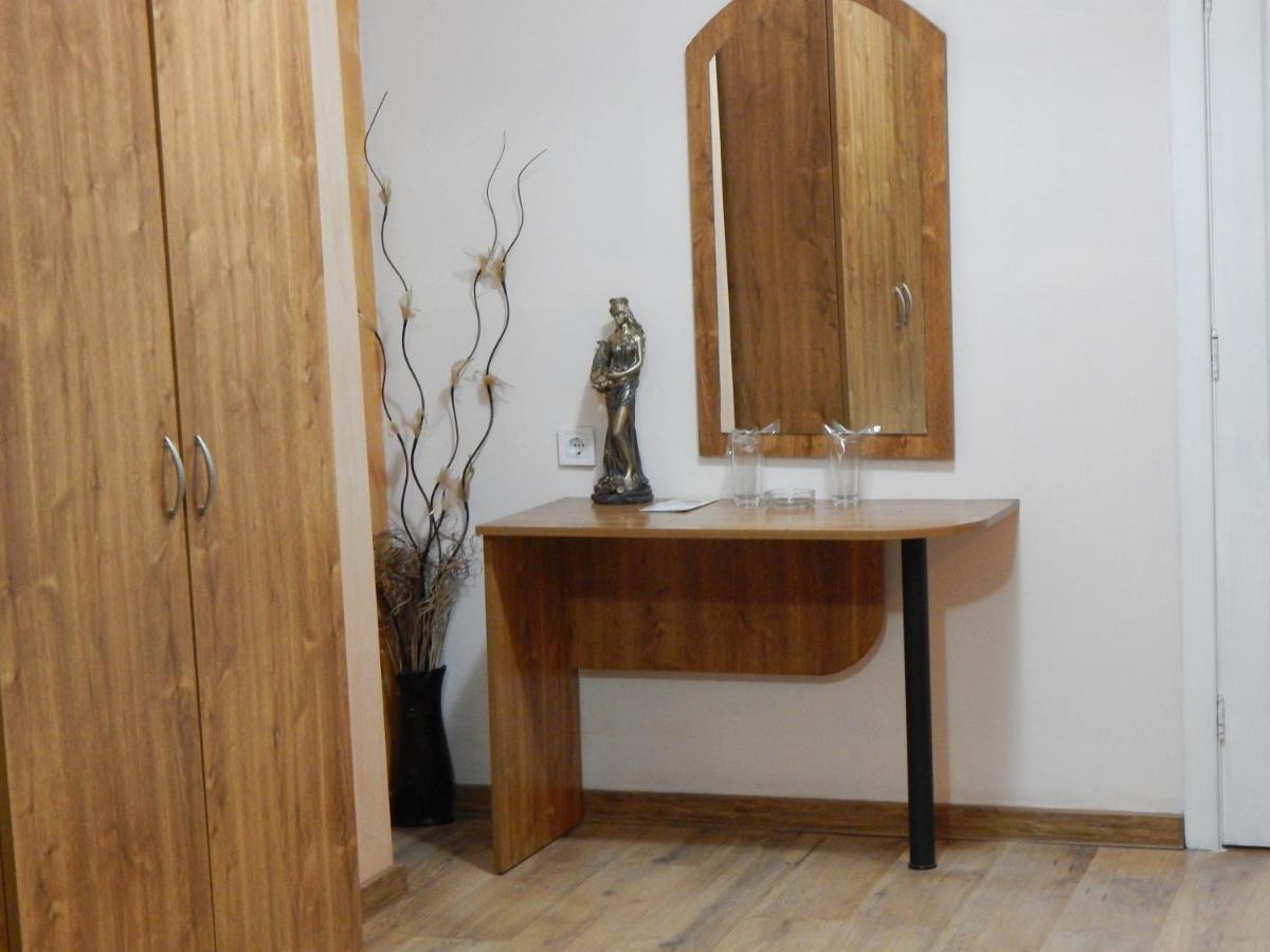 Rio Family Hotel Blagoevgrad Extérieur photo
